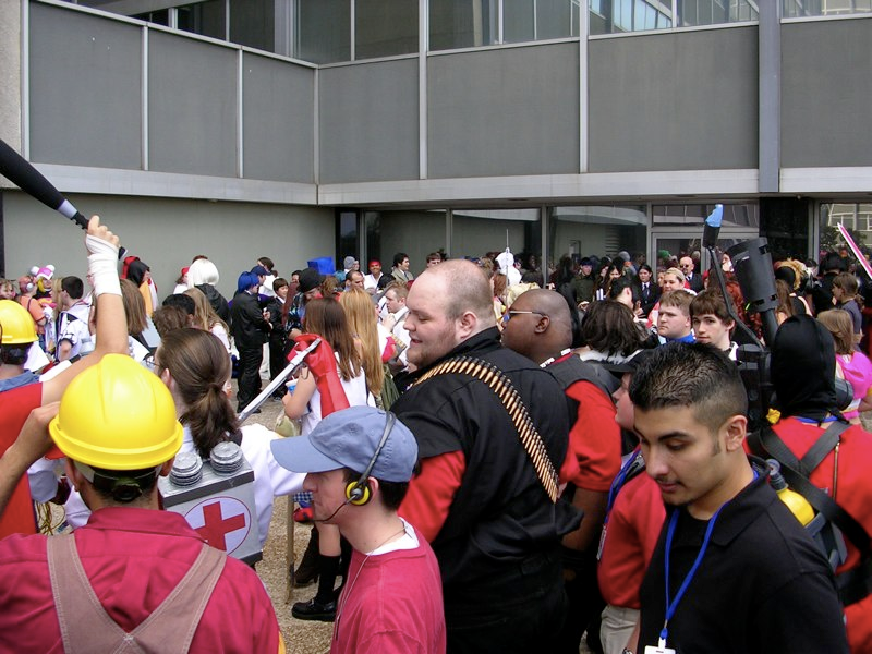 Illustration for article titled Video Game Cosplay Record Brutally Beaten